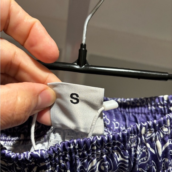 Bravest Studio Purple Paisley size S brand new - Picture 2 of 3